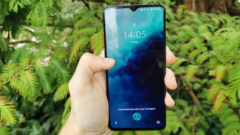 De OnePlus 7T beschikt over een vingerafdrukscanner onder het scherm.
