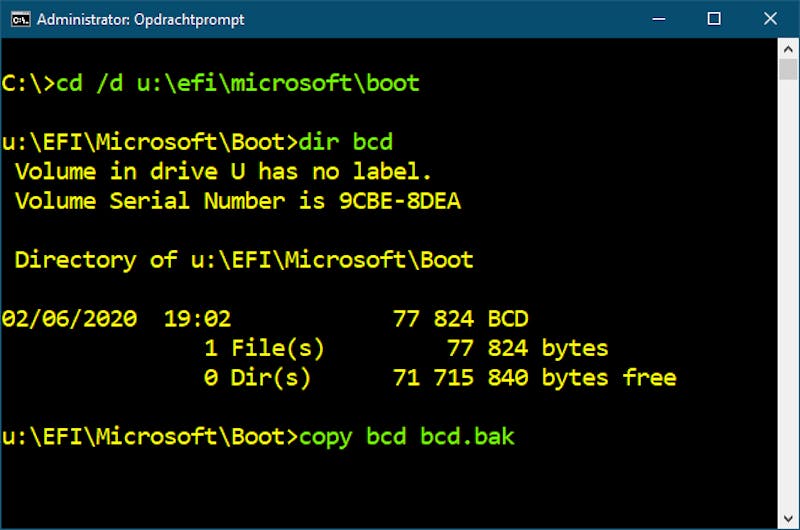 Veiligheidshalve bewaar je de originele bcd in een back-upbestand.