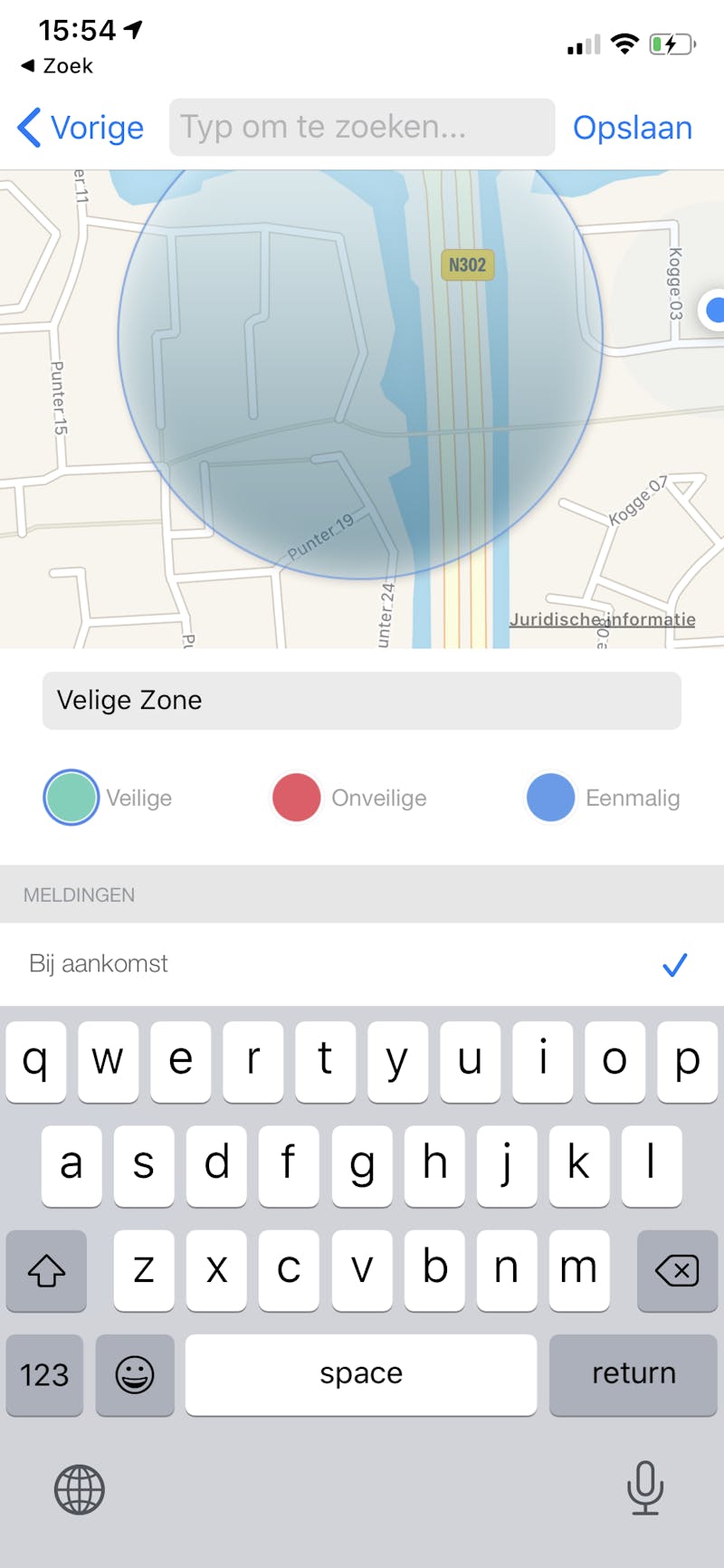 Tip 09 Waar je gezinsleden of vrienden zijn? Met Family Locator breng je ze in één klap in kaart.