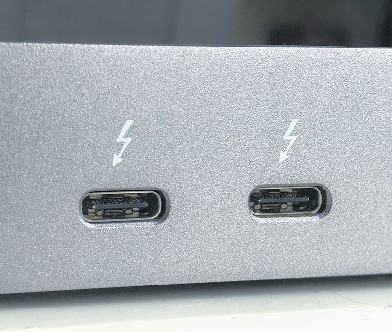 Thunderbolt maakt gebruik van usb-c.