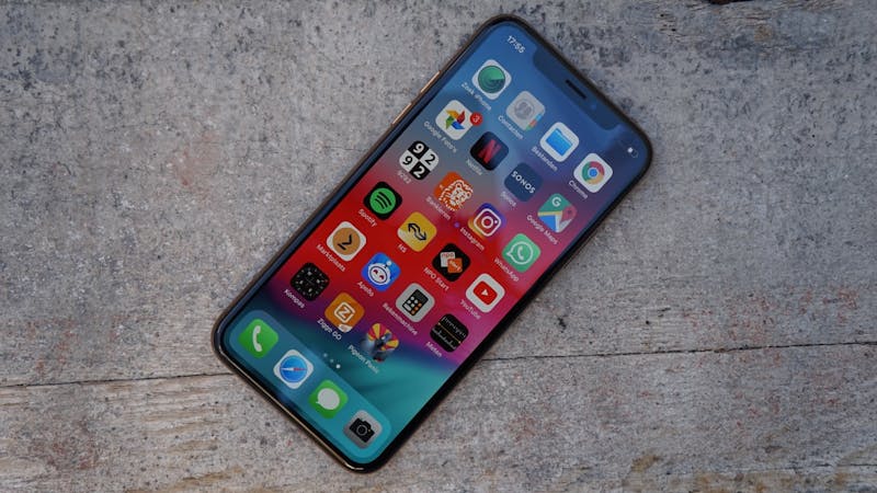 Apple iPhone Xs