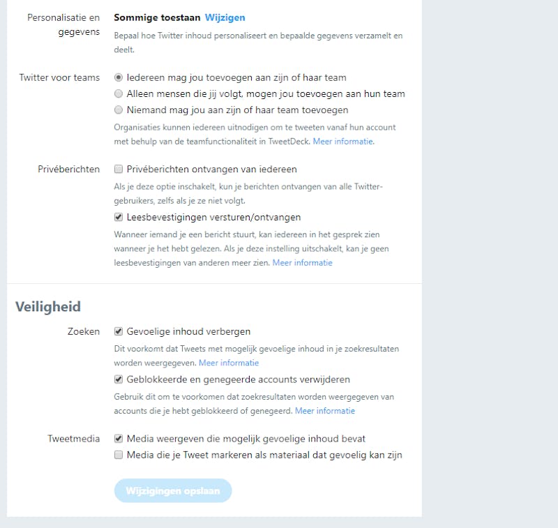 Tip 10 Schakel op Twitter ook Privéberichten van iedereen uit, dat scheelt veel ongewenste berichten.