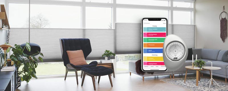Bedien de raambekleding met een app.