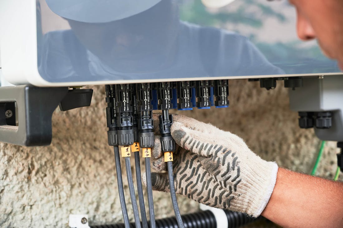 Wifi-omvormer zonnepanelen beveiligen