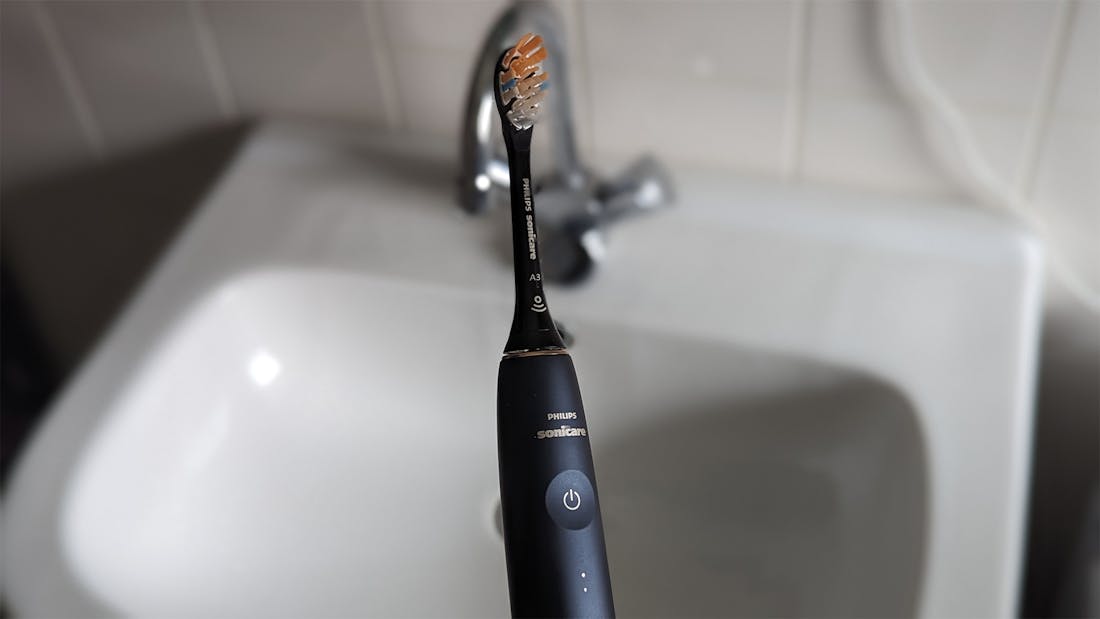 Review Philips Sonicare DiamondClean Prestige 9900 - Geeft een schoon gevoel