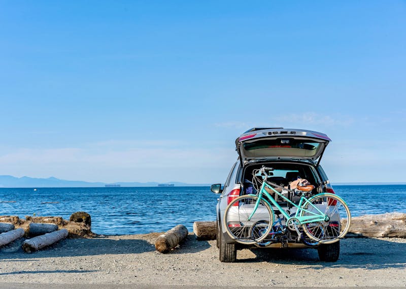 Auto met fietsendrager