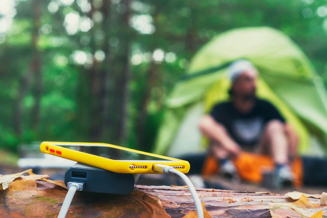 Powerbank kopen (voor vakantie of festival)? Hier moet je op letten