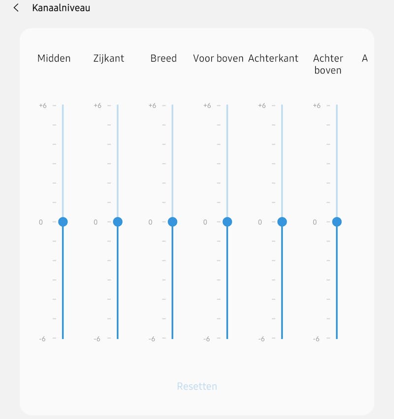 Screenshot van de SmartThings-app waar je kanaalniveaus kunt afregelen.