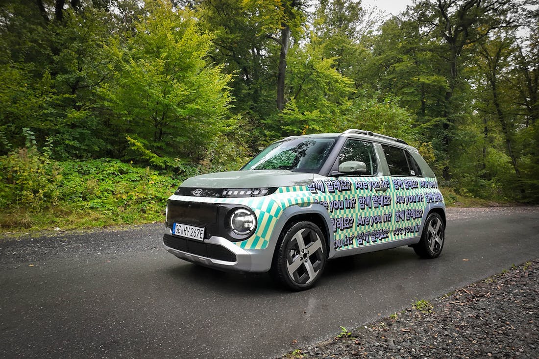 Video | De nieuwe Hyundai Inster rijdt niet zoals hij er uitziet