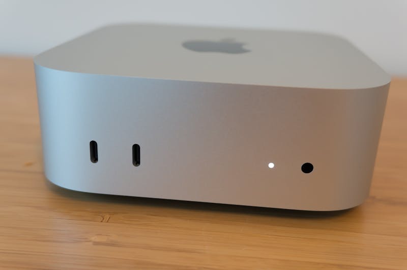 Mac mini (2024).