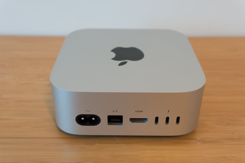 Mac mini (2024).