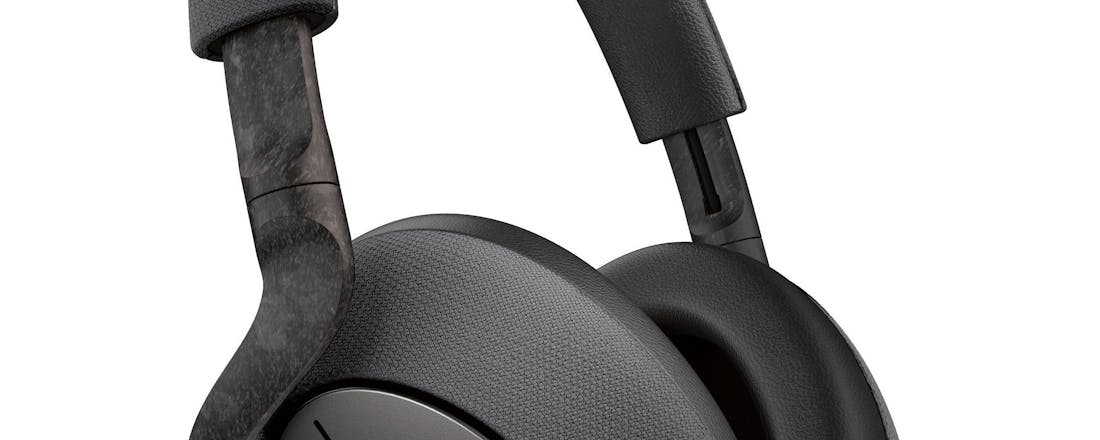Review: Bowers & Wilkins PX7