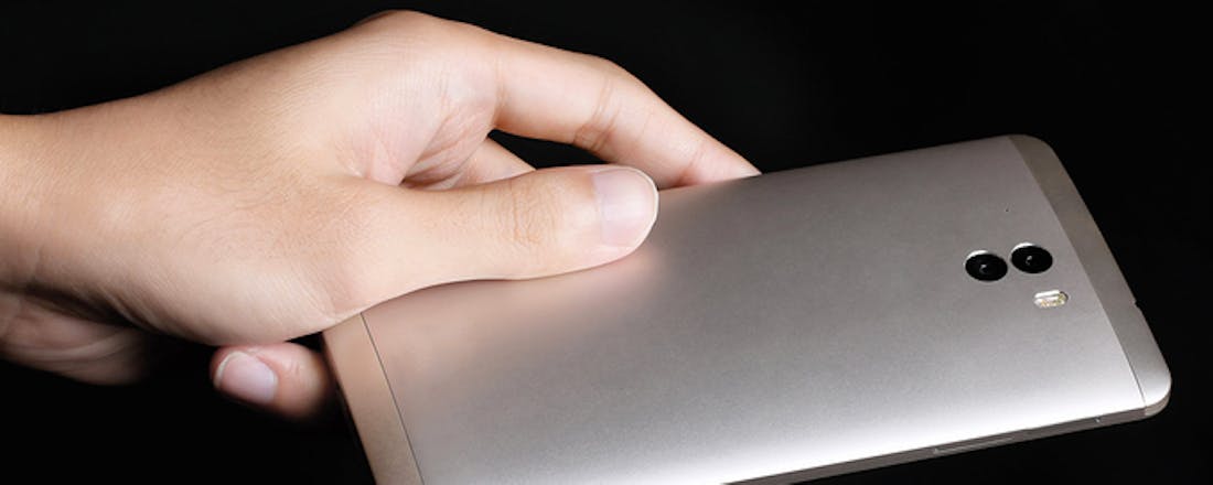 Nederlands Kickstarterproject belooft goedkope high-end smartphone