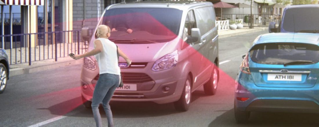 Ford-busjes remmen voor voetgangers door slimme software