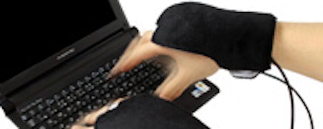 Warm typen met USB Ninja handschoenen