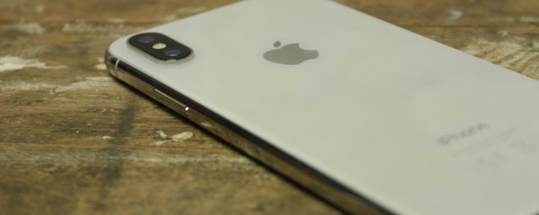 iPhone X - Prachtig scherm met zonnebril