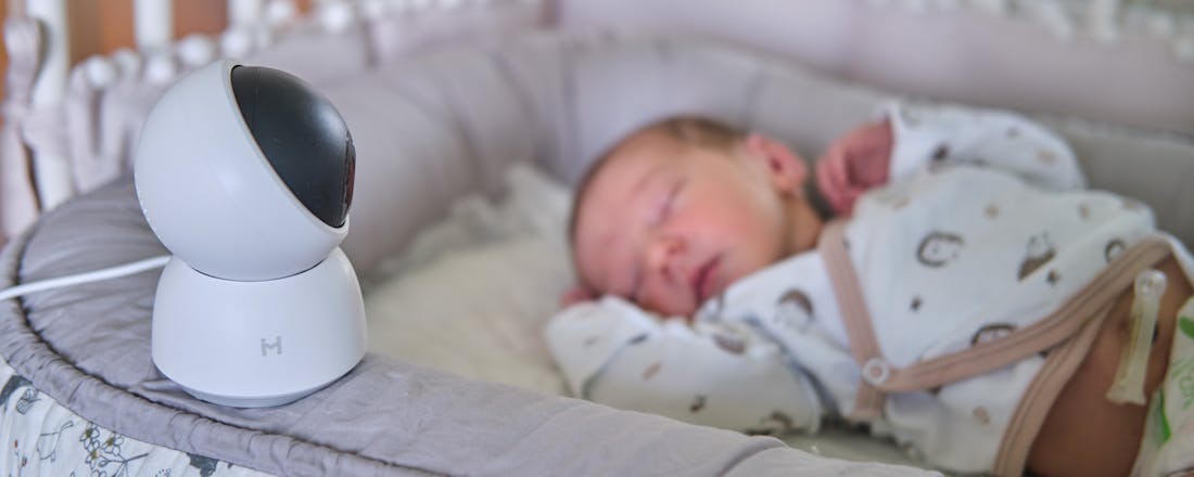 istock-1328185552.jpg Alles over slimme babyfoons