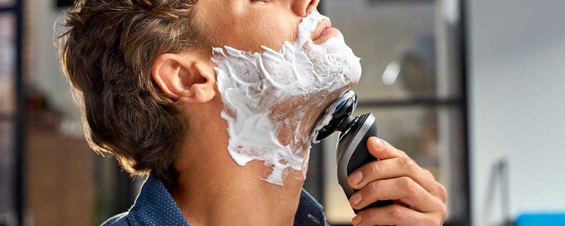 Scheren met een scheerapparaat: 5 voordelen