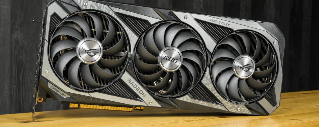 asus-rog-strix-radeon-rx-6750-xt-ventilatoren.jpg ROG Strix Radeon RX 6750 XT - Midrange AMD-kaart