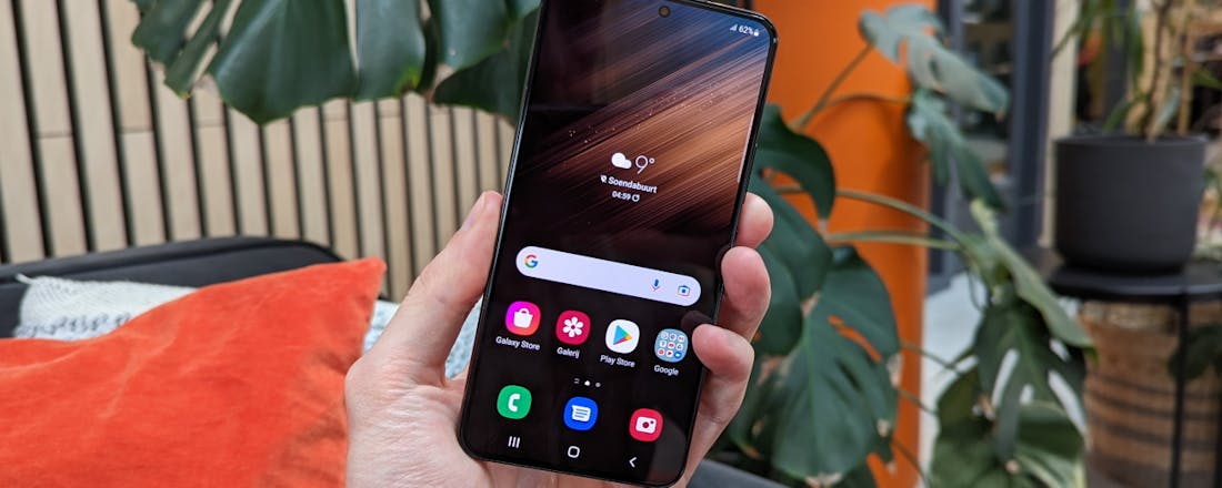 samsunggalaxys22 (1).jpg Samsung Galaxy S22 - Betere camera, kleinere accu