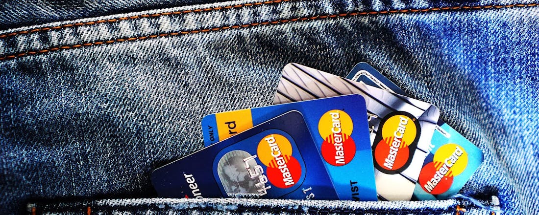 credit-cards-gd19815b1c_1920.jpg Pas op voor dure app-abonnementen: Zo herken je fleeceware