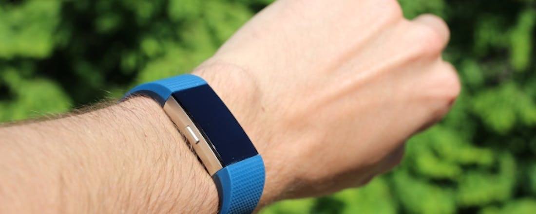 1_mQ4hcFK.JPG Fitbit Charge 2 - Fitnesscoach om je pols