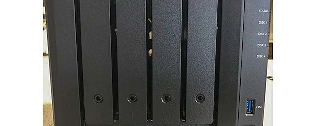 syno_ingsccM.jpg Benader gedeelde mappen vanuit Ubuntu