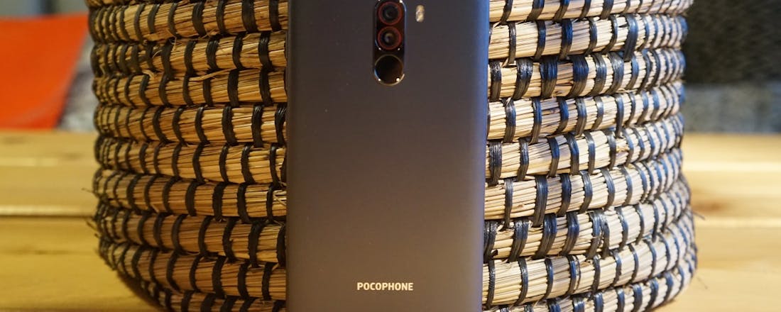 xiaomipocophonef1-4.JPG Waar moet je op letten voordat je een Chinese smartphone importeert?