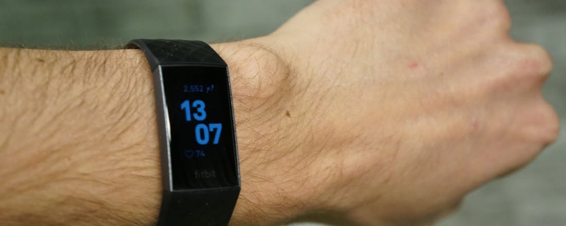 fitbitcharge3-1.JPG Fitbit Charge 3 - Duurloper
