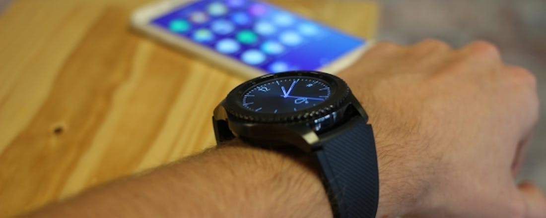 opening.JPG Samsung Gear S3 - Flinke rondingen