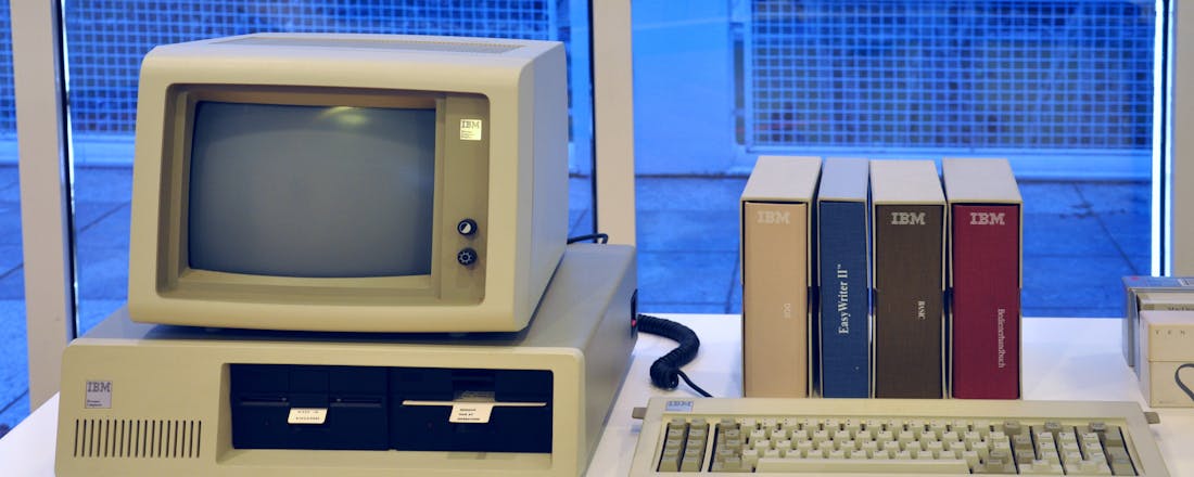 00_ibm_pc_1981_makffm.jpg 40 jaar pc - De geboorte van een industriestandaard