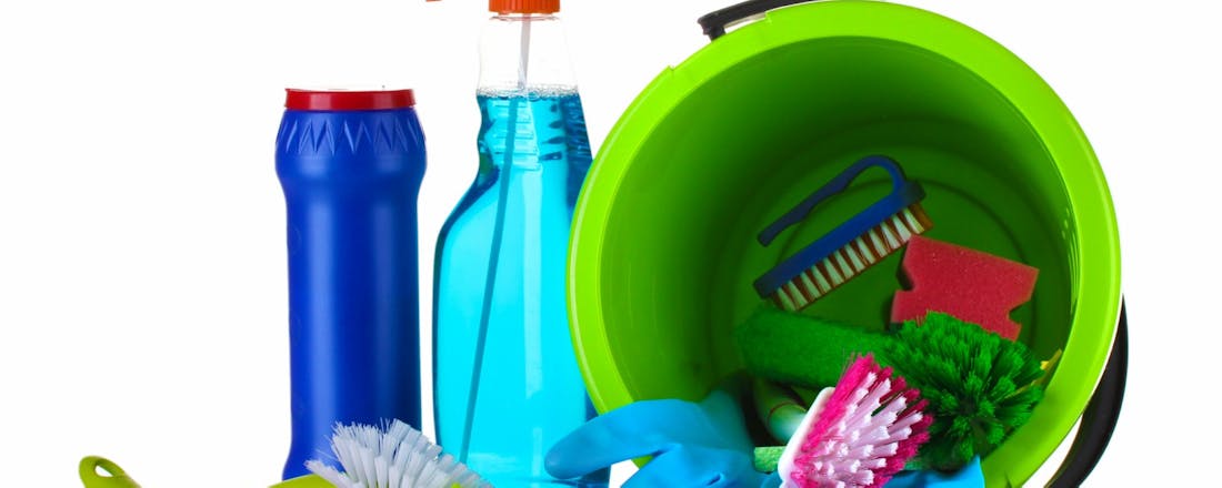 shutterstock_105415328-1600x1200-2-.jpg Haal de bezem door je smartphone en tablet