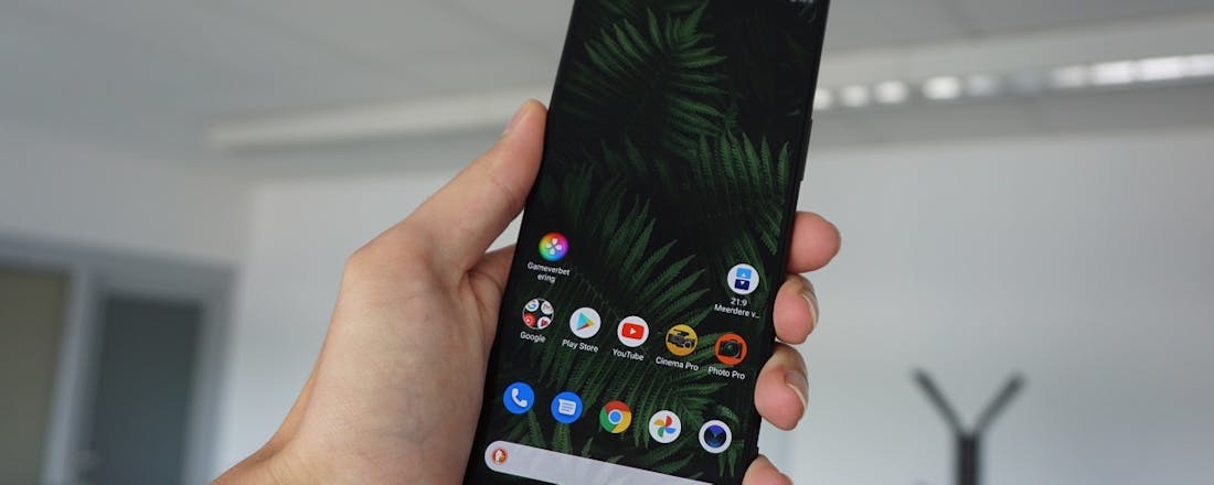 sony-xperia-1-ii-1.JPG Sony Xperia 1 II: camera boven smartphone