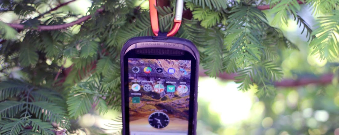 1_0MYNNGc.JPG Land Rover Explore - Zand erover!