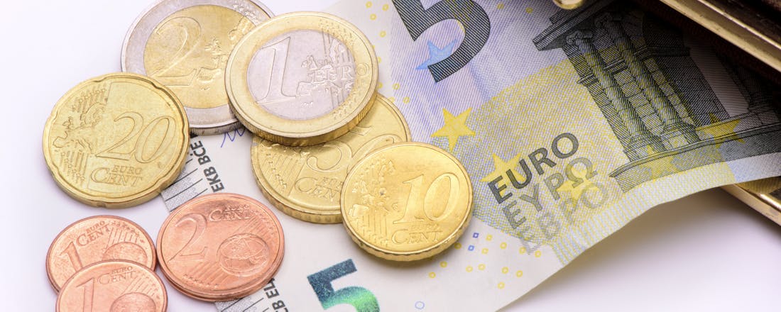 istock-600086998.jpg Geld besparen: diensten en accounts delen