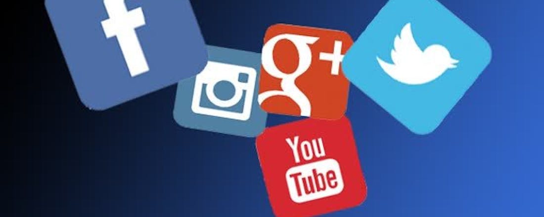 socialz.jpg Facebook de grootste, Snapchat groeit het hardst