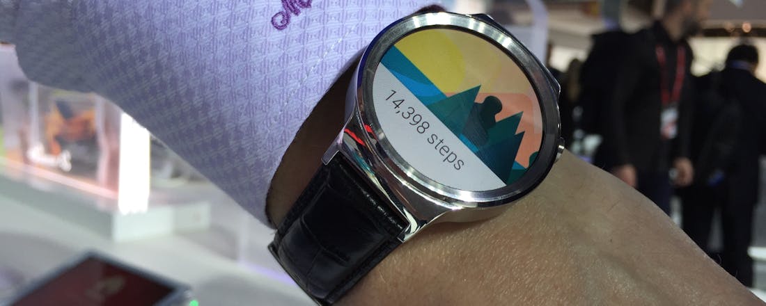 computertotaal_33437_tjmy72umd6sn99sf.jpg Huawei Watch - Het mooiste meisje van de klas