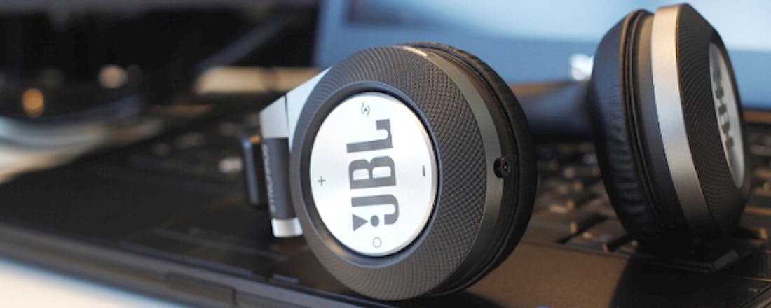 computertotaal_29271_6efz47qxede2wstg.jpg JBL E40BT - De beste koptelefoon onder de 100 euro