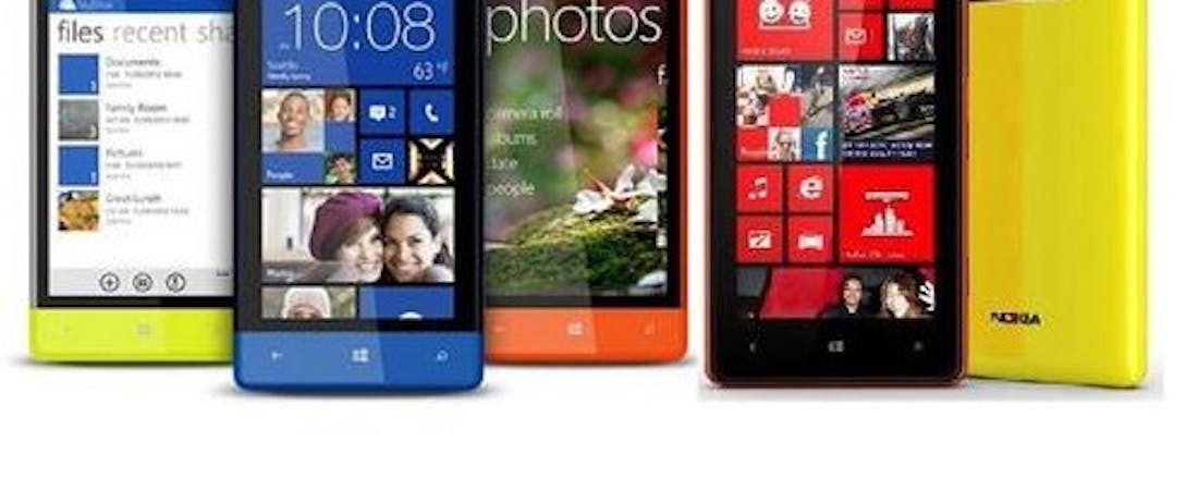 computertotaal_13324_nfp4wkhaqqnjhbhb.jpg Review: HTC Windows Phone 8S vs Nokia Lumia 820
