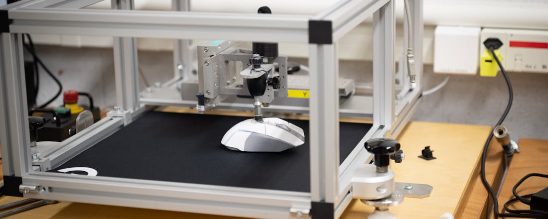 Logitech labs machine om muis te testen. Een kijkje in het lab van Logitech: van foam naar muis
