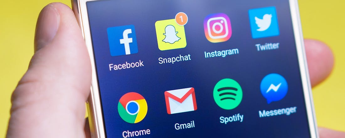 apps-blur-cellphone-533446.jpg Dit zijn de beste apps van september