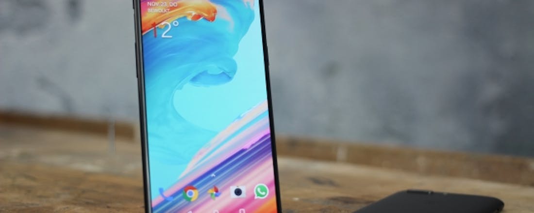 1-1_u24rCpe.JPG OnePlus 5T - Wel het grote scherm, niet op grote voet