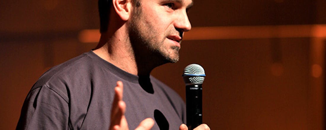 mark_CSSVCUx.jpg Waar is Ubuntu-bedenker Mark Shuttleworth nu?