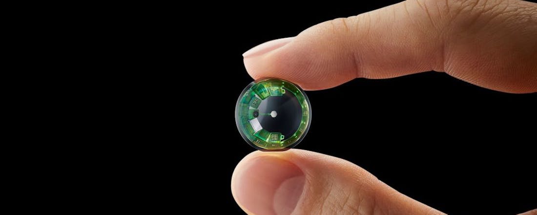 Prototype van contactlenzen met mini-oledschermpje gedemonstreerd