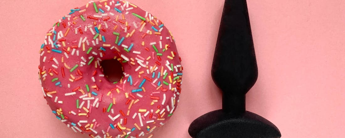 Donut met buttplug Seksspeeltjes alleen voor vrouwen? Echt niet: dit zijn de beste sextoys voor mannen!