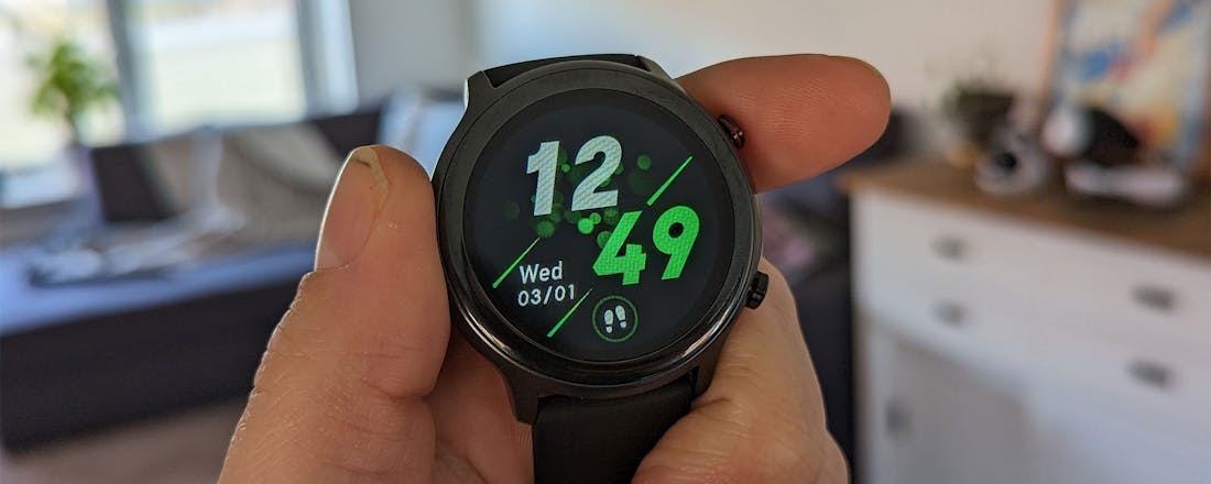 Review Hama Fit Watch 6910 - Schittert in eenvoud