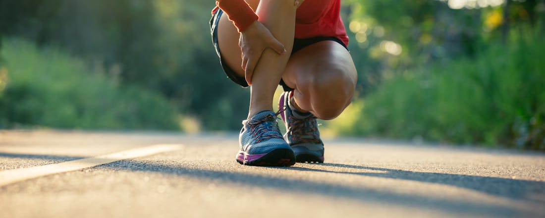 Blessure aan knie of scheenbeen bij hardloopster De beste tips om blessures te voorkomen