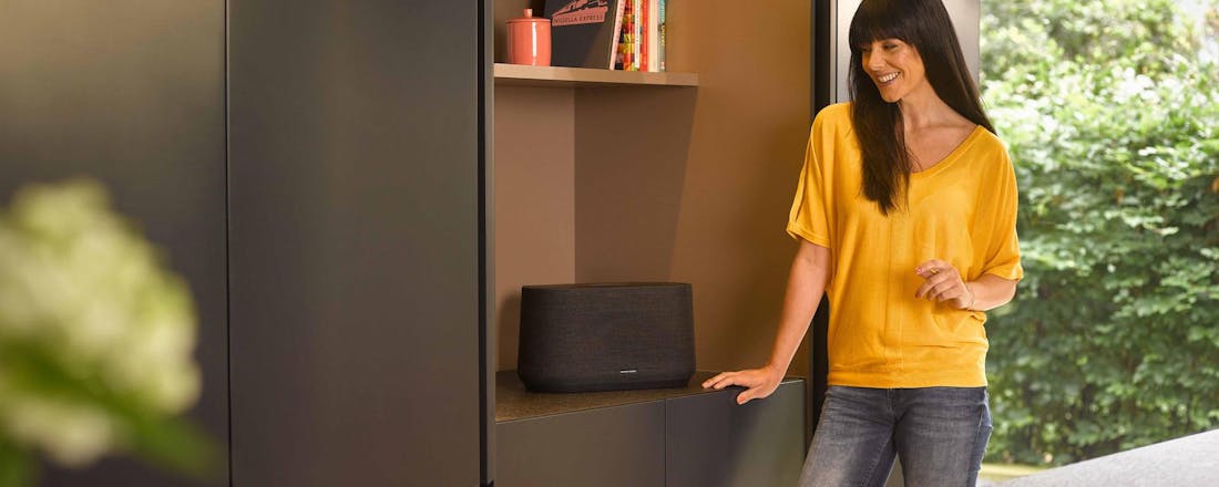 Draadloze speakers brengen muziek naar elke kamer. Wat is een draadloze speaker?