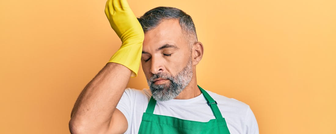 Man is moe van het schoonmaken 5 voorwerpen die we vaak vergeten bij het schoonmaken