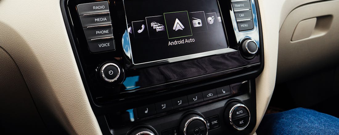 Wat is Android Auto en hoe gebruik je het autosysteem?